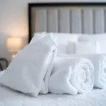 Niagara Getaway:10 Min-Falls/Marineland/Waterpark